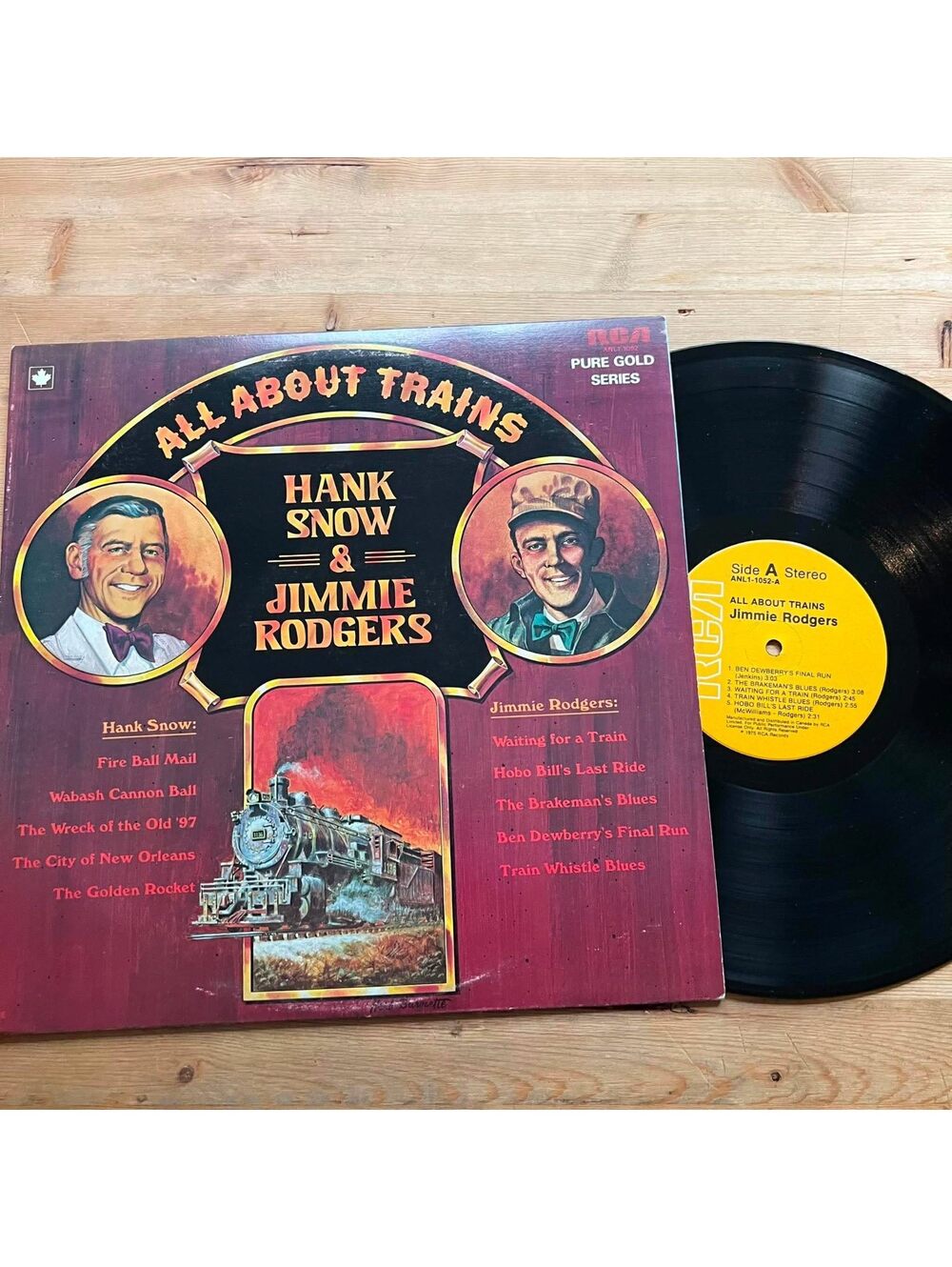 Hank Snow & Jimmie Rodgers - All Abut Trains 33rpm VG+ VR26
